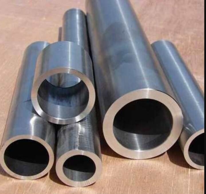 ASTM A335 P5 P9 P11 API Carbon Steel Pipe DN2000 Outer Diameter For Oil