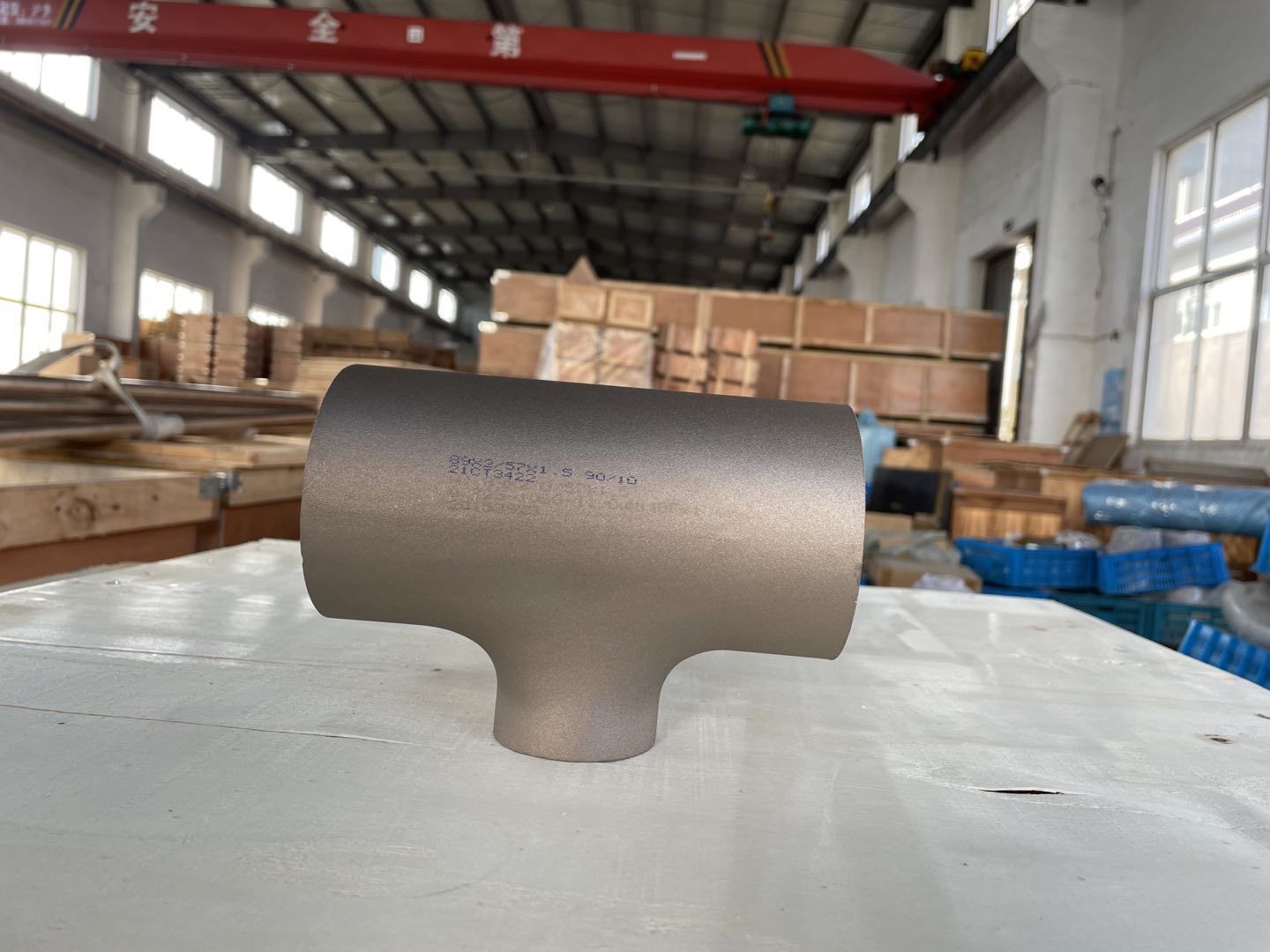 ASTM A312 UNS S31254 1-1/2'' SCH40 Pipe Fittings Tee Super Duplex Stainless Steel Equal / Reducing Tee