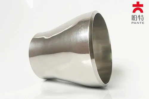 ASTM A815 UNS S31803 S32205 Duplex Stainless Steel Reducer Butt Weld Pipe Fitting with High Strength and Excellent SCC Resistance