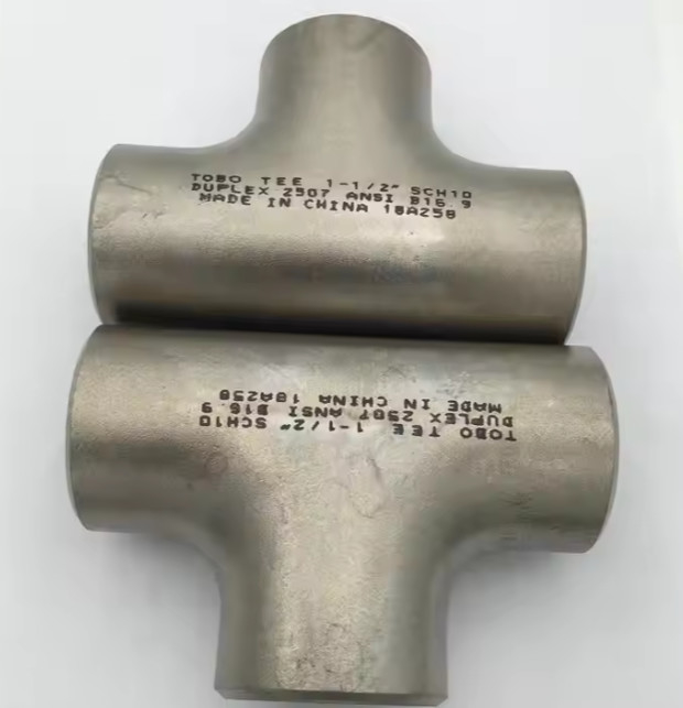Stainless Steel Tee with Excellent Corrosion Resistance